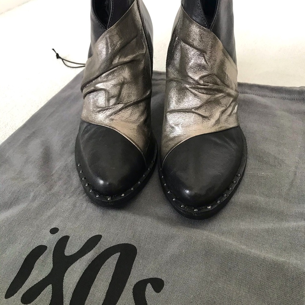 BRAND NEW IXOS black and silver heel booties